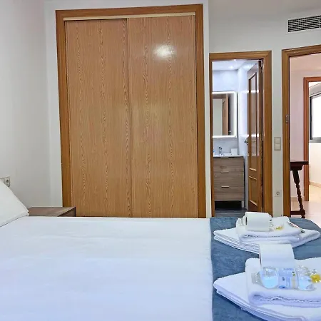 Amplio, Luminoso Y Terraza Privada Con Ac 阿利坎特