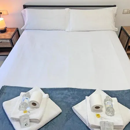 Amplio, Luminoso Y Terraza Privada Con Ac *